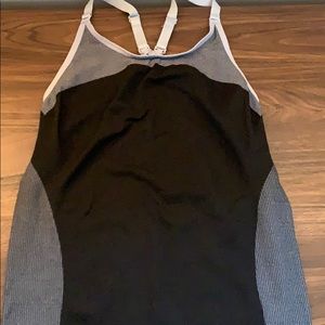 Simply Vera Wang Athletic Tank